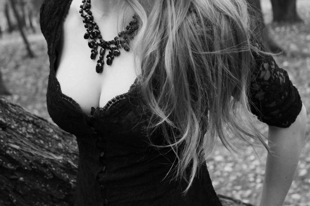 София индивидуалка МСК у метро Смоленская индивидуалка фото без ретуши